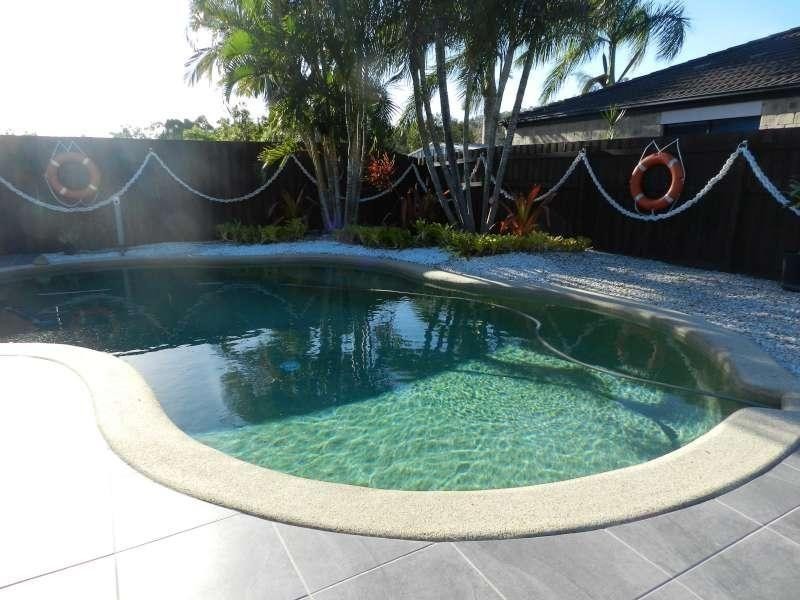 6 Trentham Court, Parkwood QLD 4214