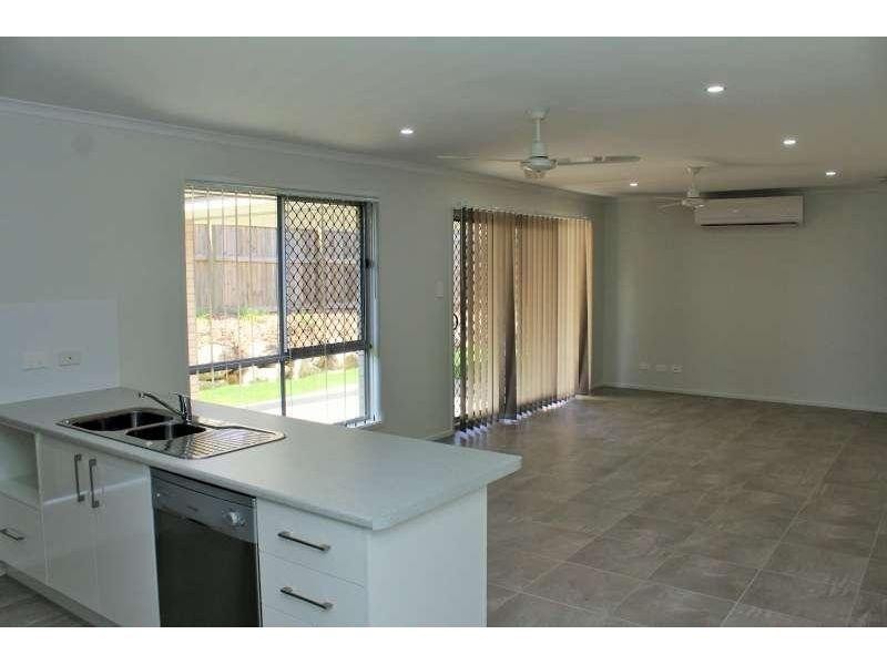 16 Waterhouse Drive, Willow Vale QLD 4209