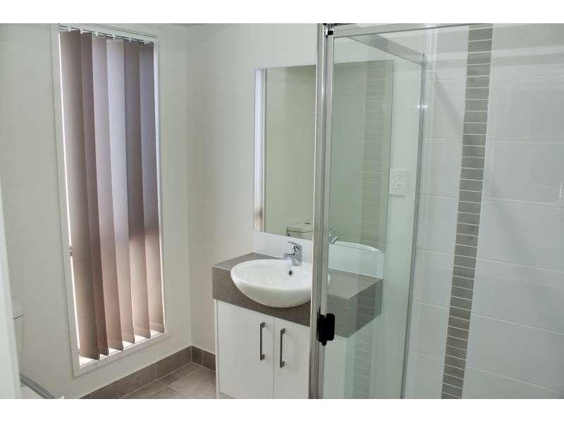 16 Waterhouse Drive, Willow Vale QLD 4209