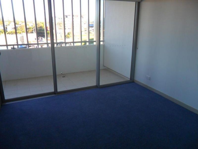 G02/3-5 Gibbs Street, Southport QLD 4215