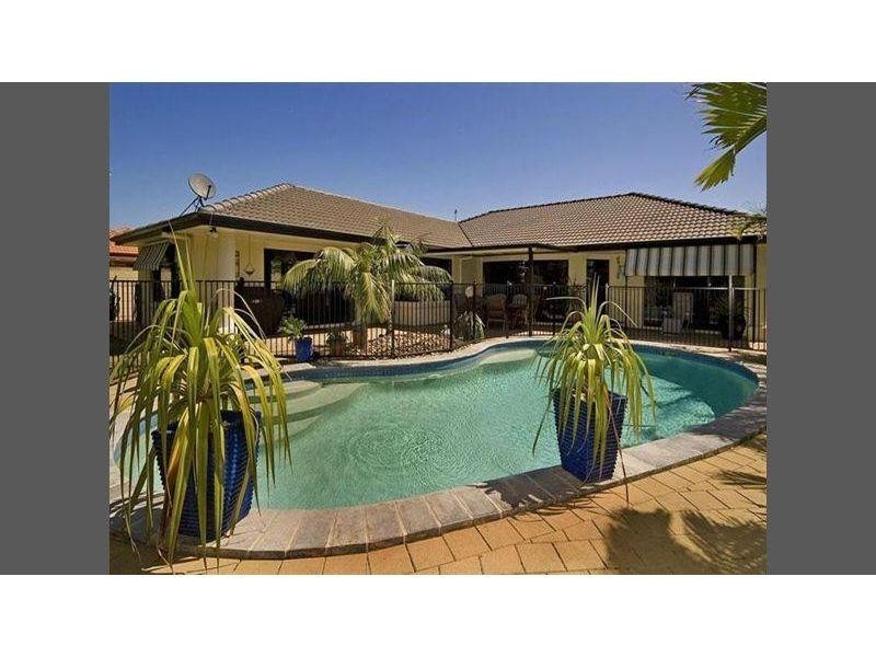 7 Grande Terrace, Helensvale QLD 4212