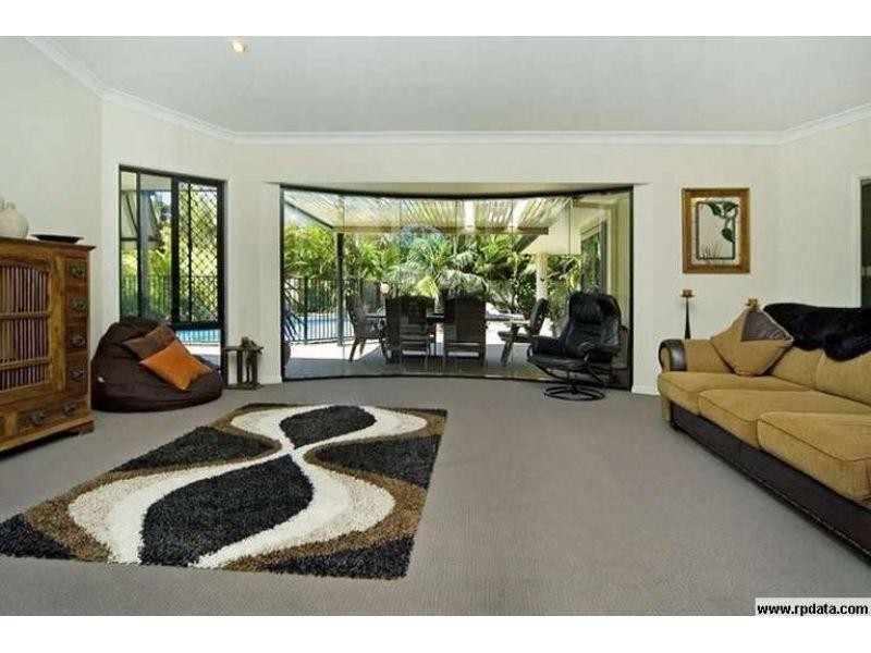7 Grande Terrace, Helensvale QLD 4212