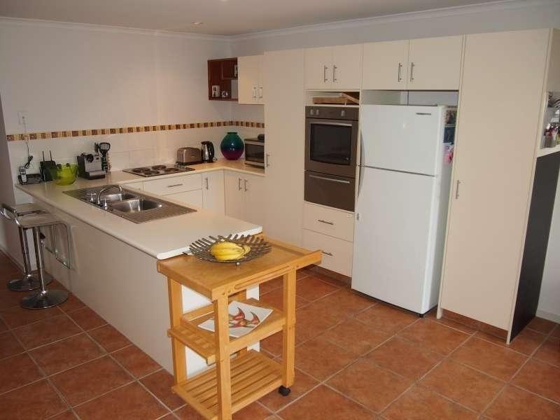 2/43 Muir Street, Labrador QLD 4215