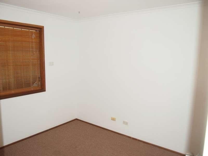 1/3 Ruth Anne Close, Labrador QLD 4215