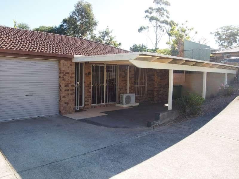 1/3 Ruth Anne Close, Labrador QLD 4215