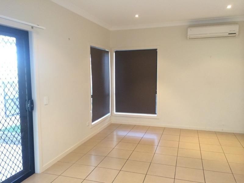 28 Corymbia Way, Molendinar QLD 4214