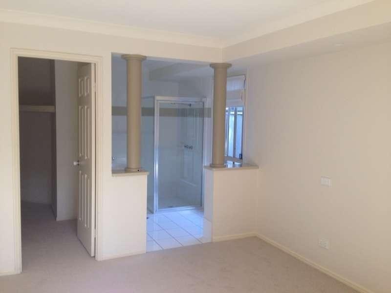 47 Tranquility Circuit, Helensvale QLD 4212