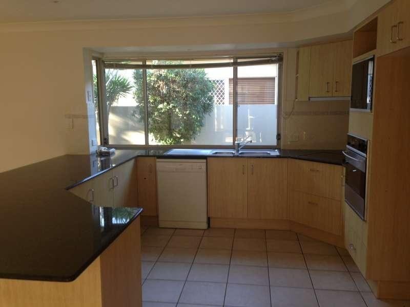 47 Tranquility Circuit, Helensvale QLD 4212