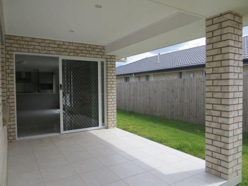 1 McLachlan Circuit, Willow Vale QLD 4209