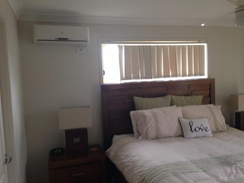 10 Bedivere Drive, Ormeau QLD 4208