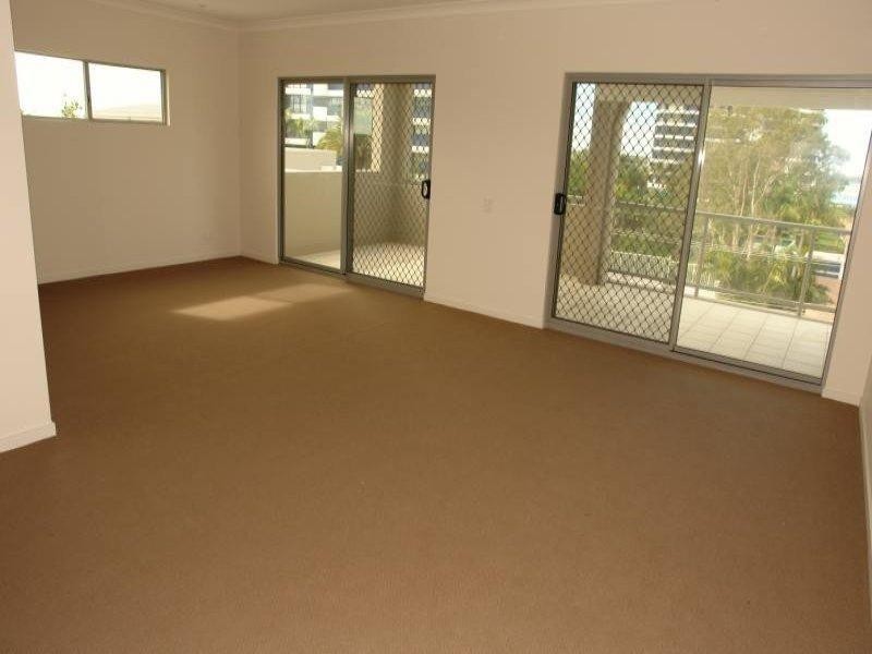 20/12 Bayview Street, Runaway Bay QLD 4216