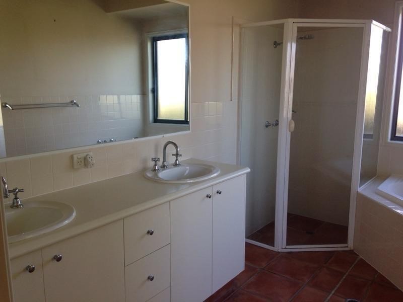 99 River Meadows Drive, Upper Coomera QLD 4209