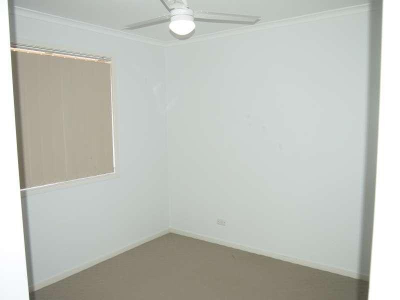 10 Range Court, Arundel QLD 4214