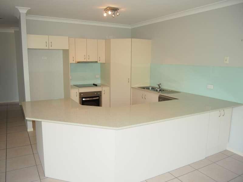1/1 MacDonald Avenue, Upper Coomera QLD 4209