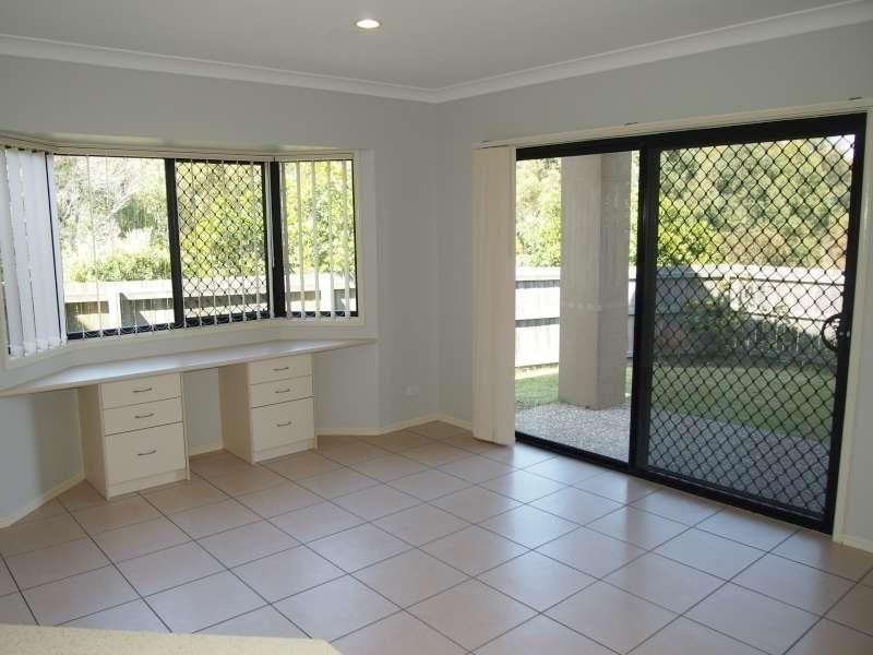 1/1 MacDonald Avenue, Upper Coomera QLD 4209