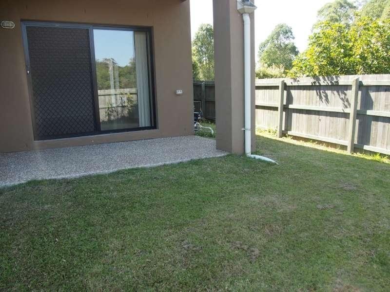 1/1 MacDonald Avenue, Upper Coomera QLD 4209