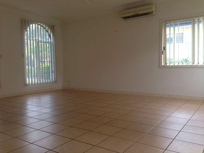 6 Herington Close, Arundel QLD 4214