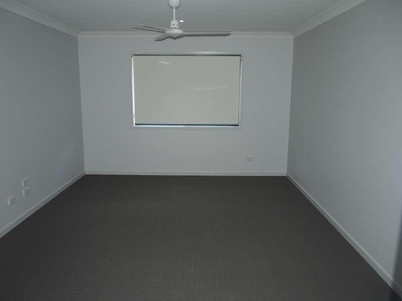 38 Banks Drive, Ormeau QLD 4208