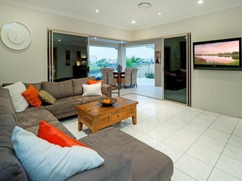 31 Southaven Drive, Helensvale QLD 4212