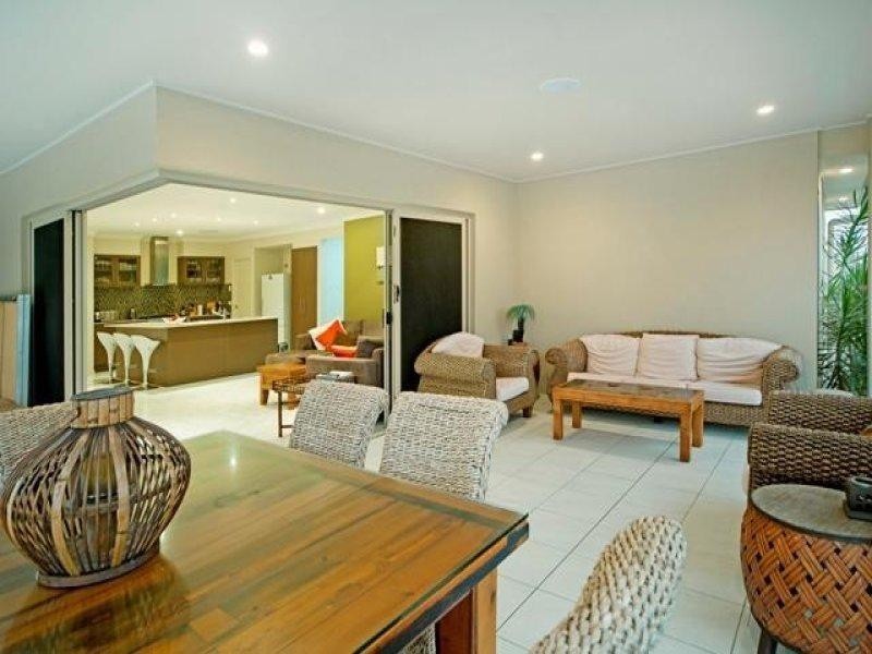 31 Southaven Drive, Helensvale QLD 4212