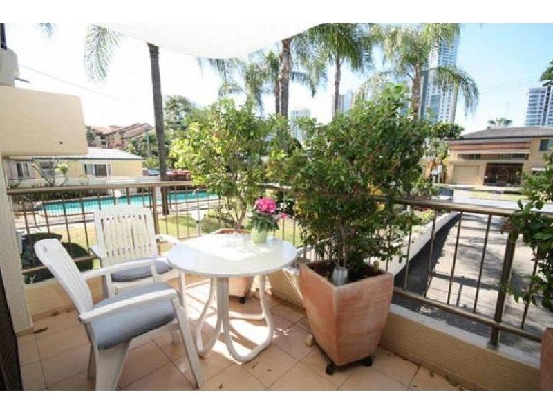 1/84 Paradise Island, Surfers Paradise QLD 4217
