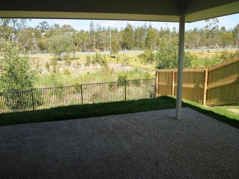 40 Banks Drive, Ormeau QLD 4208