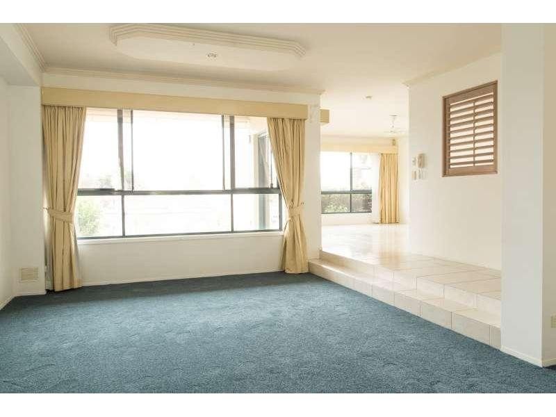 27/87 Morala Avenue, Runaway Bay QLD 4216