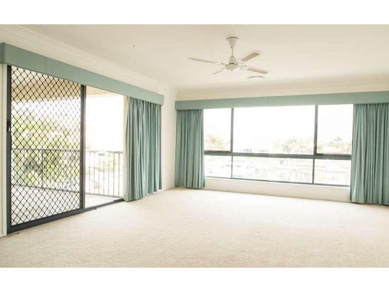 27/87 Morala Avenue, Runaway Bay QLD 4216