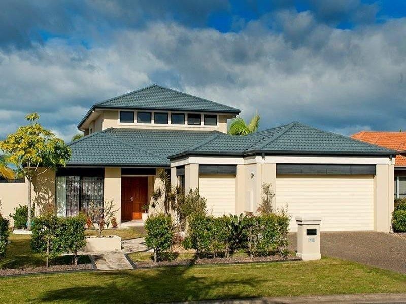 2142 Beaufort Way, Hope Island QLD 4212