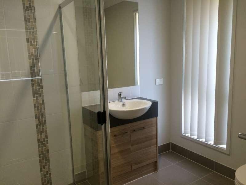 67 Deepak Drive, Willow Vale QLD 4209