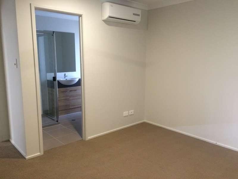 67 Deepak Drive, Willow Vale QLD 4209