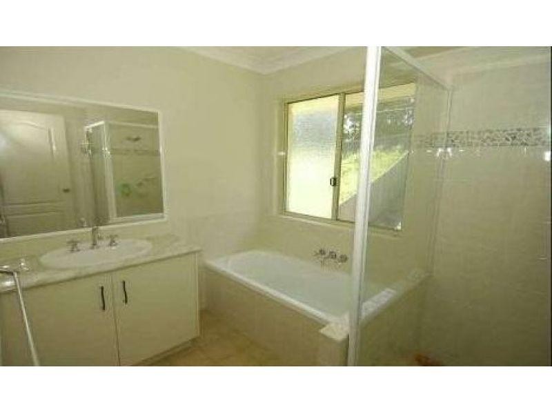 23 Paddy Place, Oxenford QLD 4210