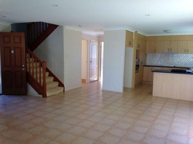 23 Paddy Place, Oxenford QLD 4210