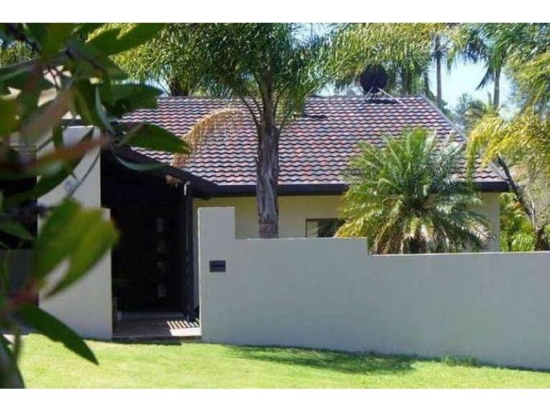 13 Foothill Street, Elanora QLD 4221