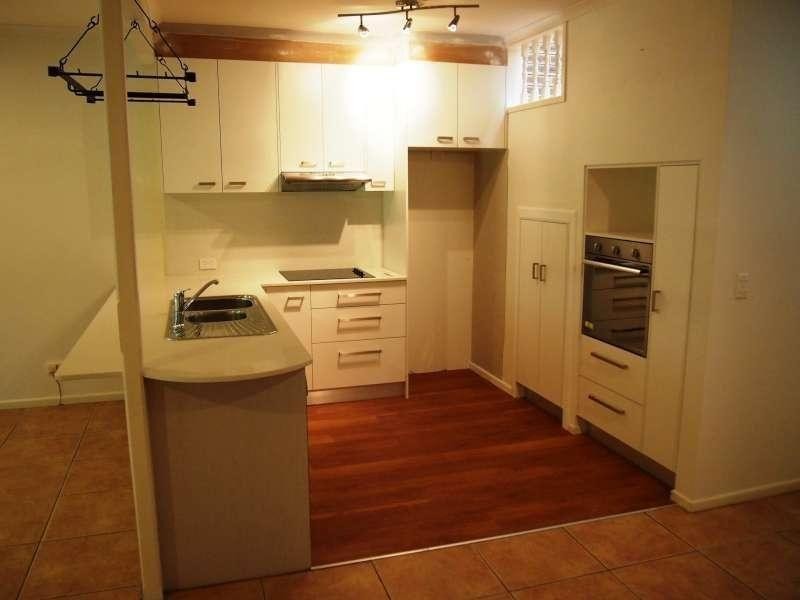 5/7 Wildwood Court, Surfers Paradise QLD 4217