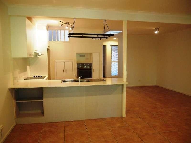 5/7 Wildwood Court, Surfers Paradise QLD 4217