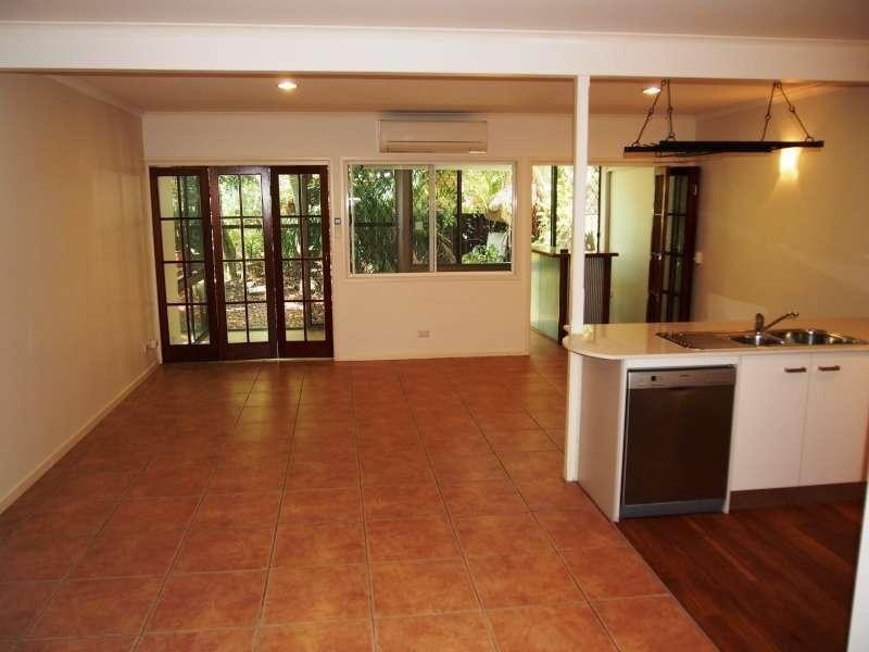 5/7 Wildwood Court, Surfers Paradise QLD 4217