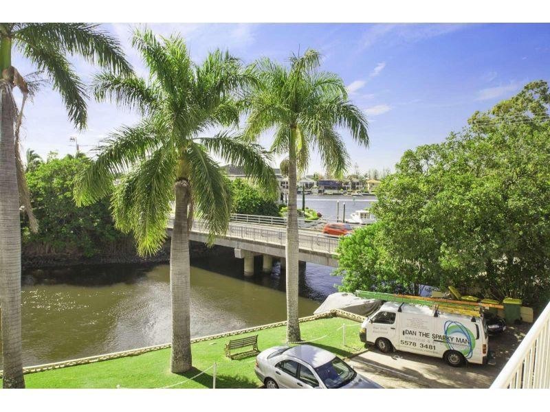 6/42 Monaco Street, Surfers Paradise QLD 4217