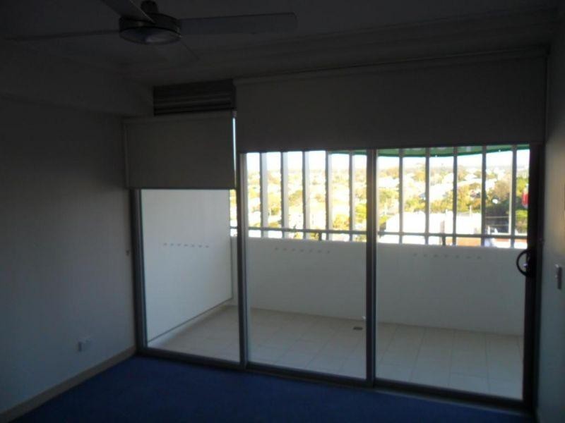 504/3-5 Gibbs Street, Southport QLD 4215