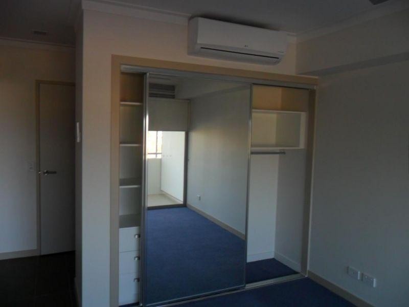 504/3-5 Gibbs Street, Southport QLD 4215