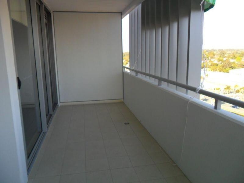 504/3-5 Gibbs Street, Southport QLD 4215