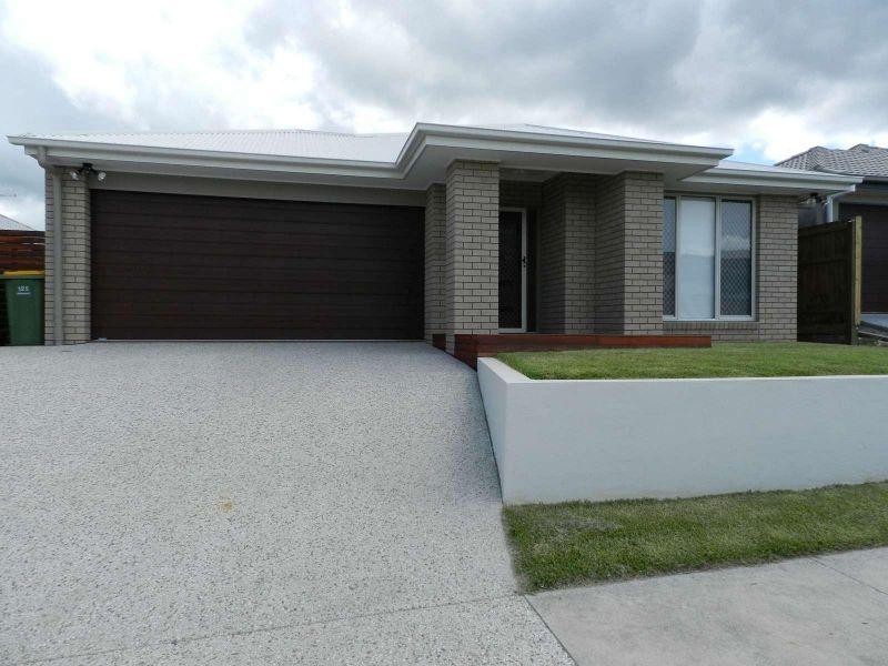 125 River Run Circuit, Ormeau Hills QLD 4208