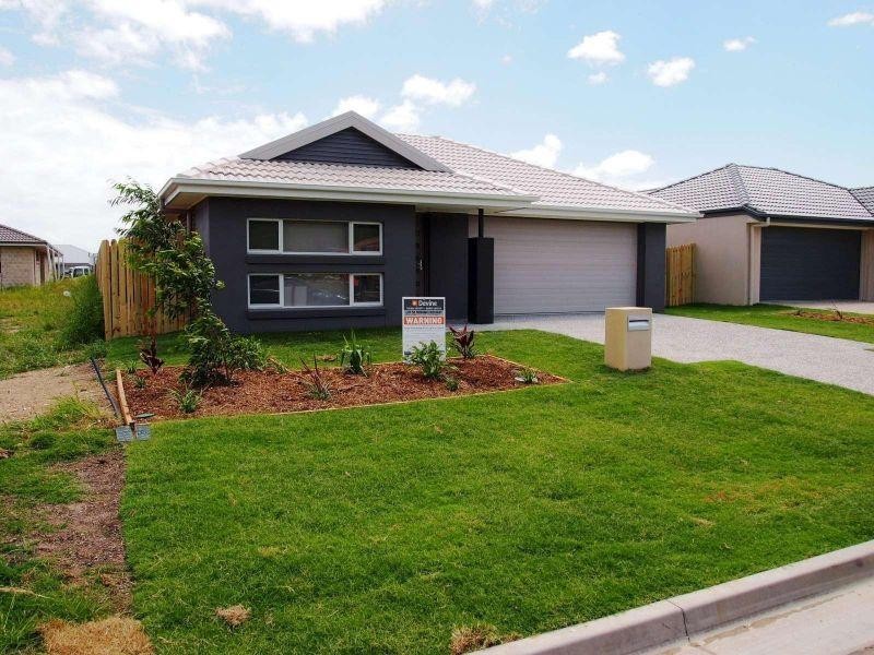 54 Denham Crescent, Willow Vale QLD 4209