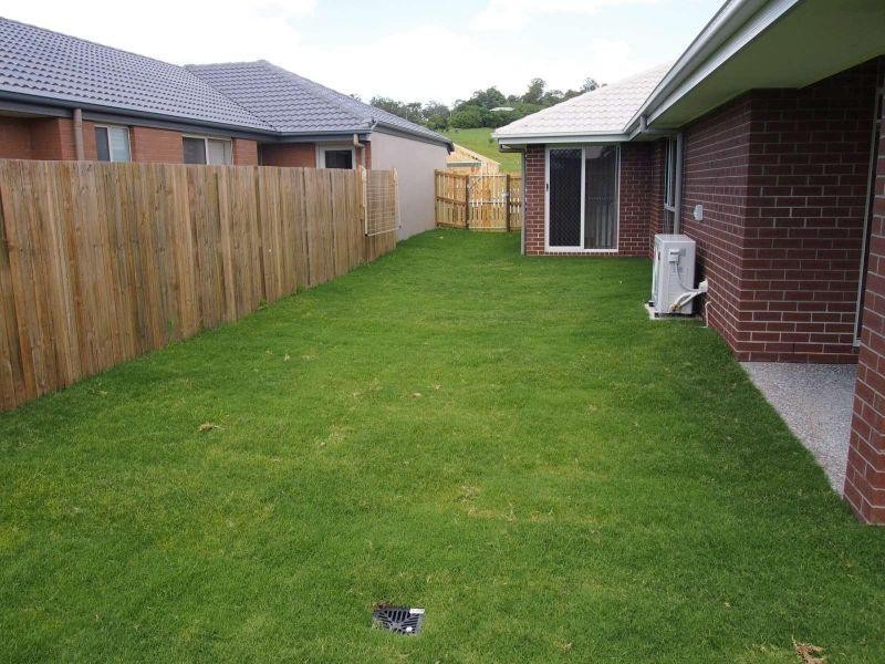 54 Denham Crescent, Willow Vale QLD 4209