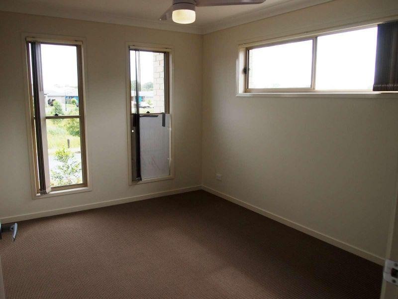 33 Milly Circuit, Ormeau QLD 4208