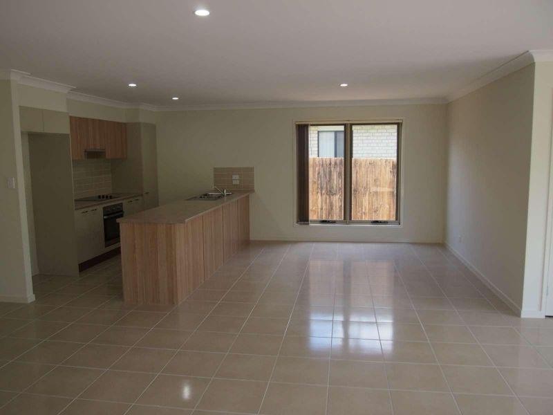 22 Oscar Close, Ormeau QLD 4208