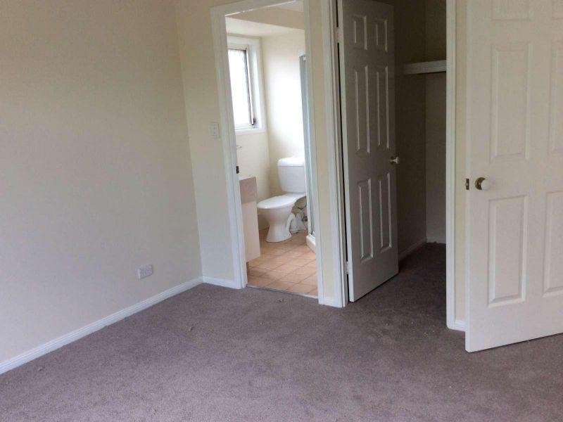 1 Sexton Court, Ashmore QLD 4214