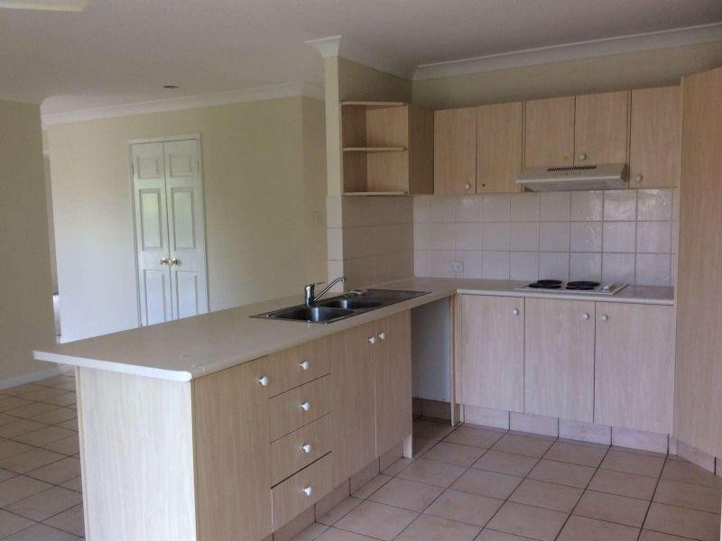 1 Sexton Court, Ashmore QLD 4214