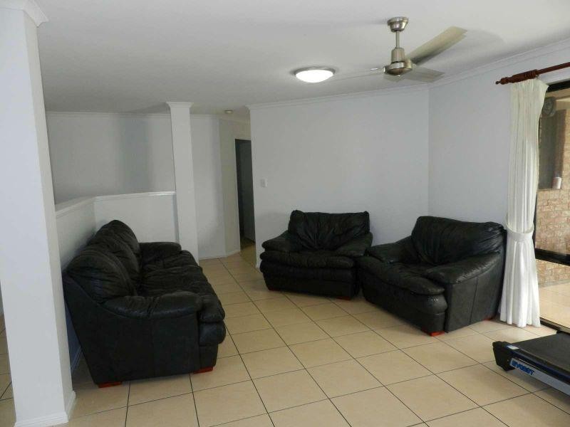 39 Catchlove Street, Maudsland QLD 4210