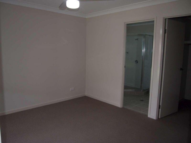 22 Custodian Crescent, Ormeau QLD 4208